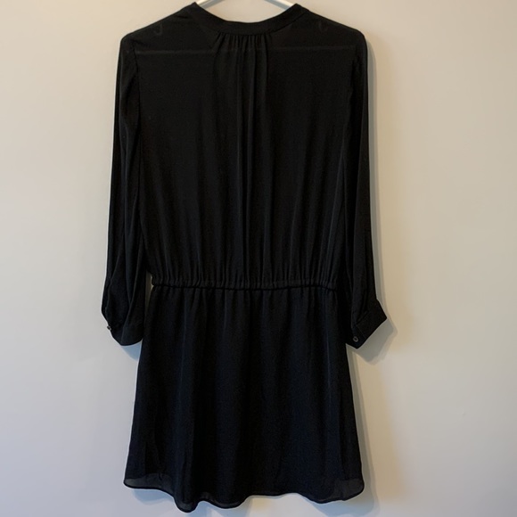 100% silk Babaton Aritzia dress - Picture 4 of 4